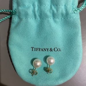 TIFFANY Freshwater Pearl Earrings
